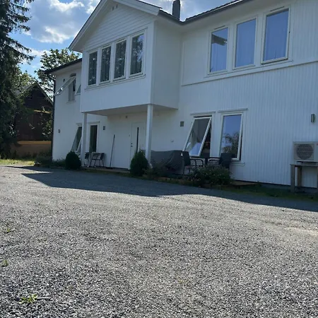 Апартаменты Moderne Med 2 Soverom For Jobb Og Ferie *